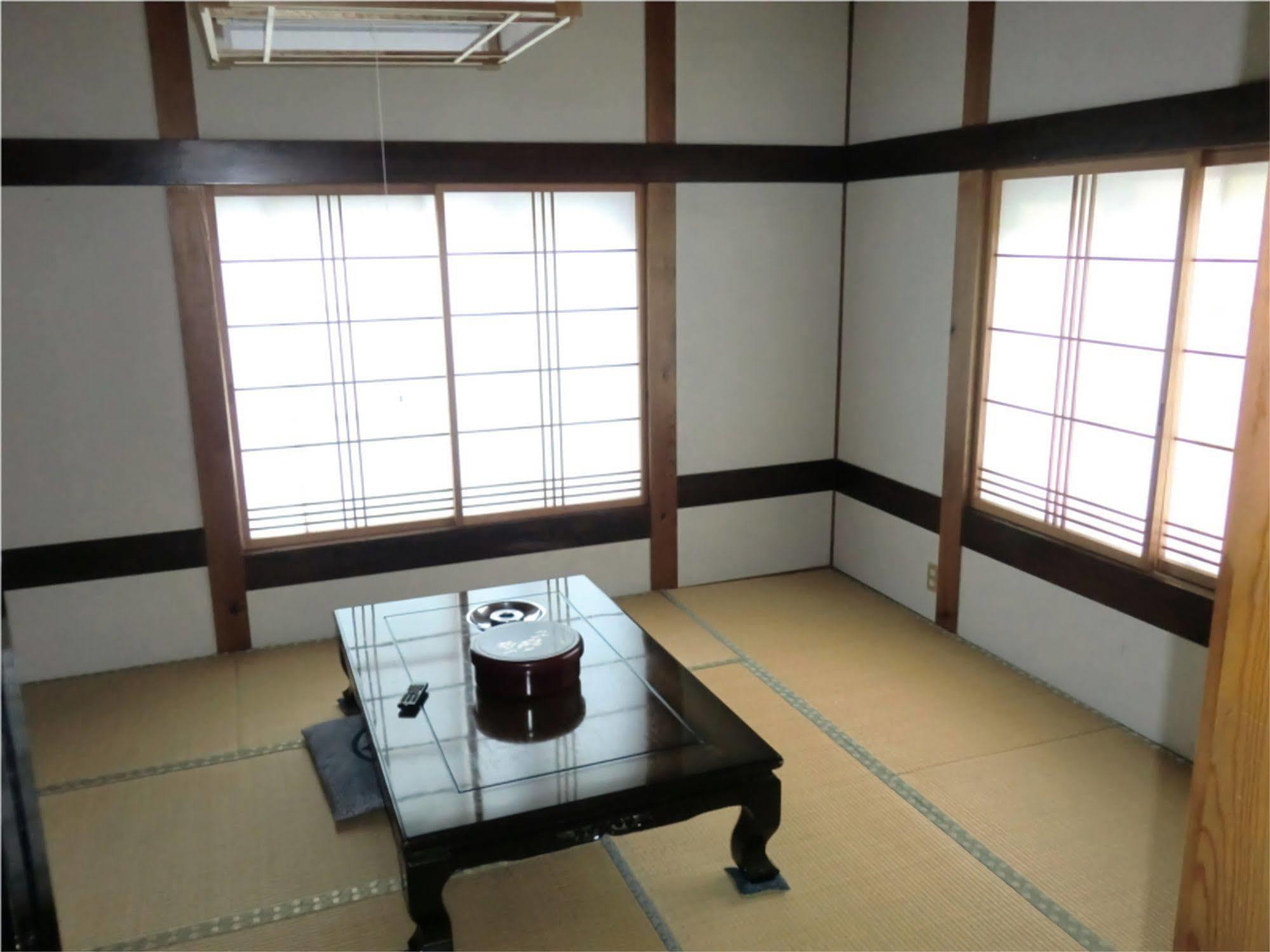 Onsen Minshuku Sakaeya Hotel Shizukuishi Exterior foto